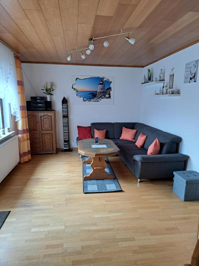Ferienwohnung Wiesengrund Hahnstatten Luaran gambar